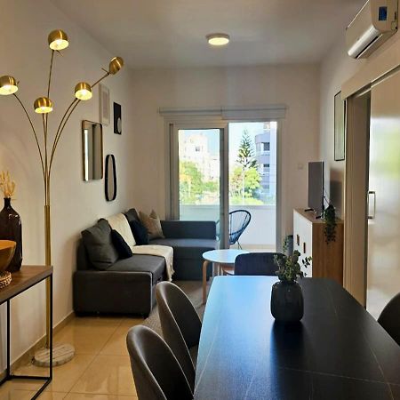 Phaedrus Living: City Centre Luxury Flat Esperidon 201 Nicósia Exterior foto