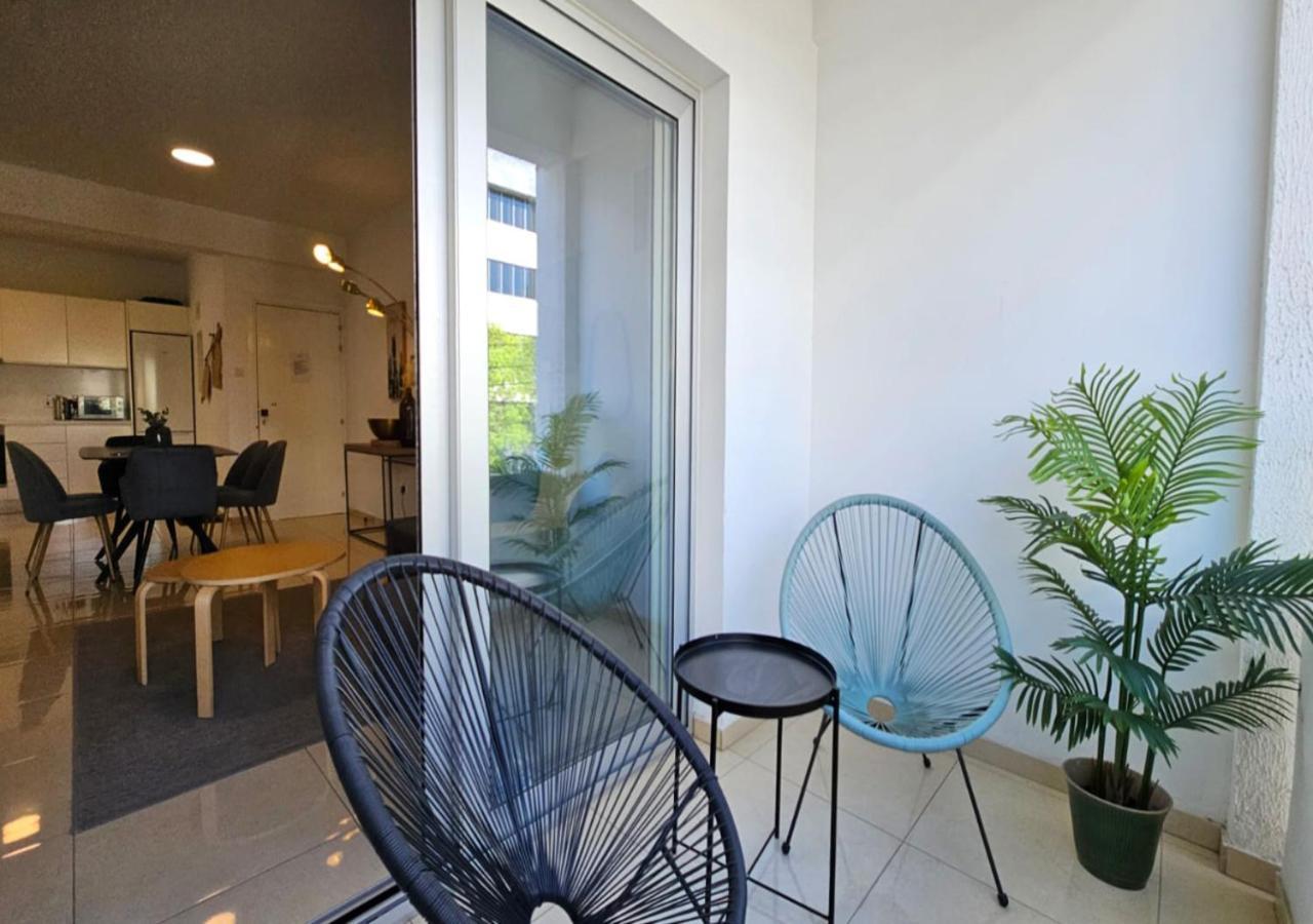 Phaedrus Living: City Centre Luxury Flat Esperidon 201 Nicósia Exterior foto